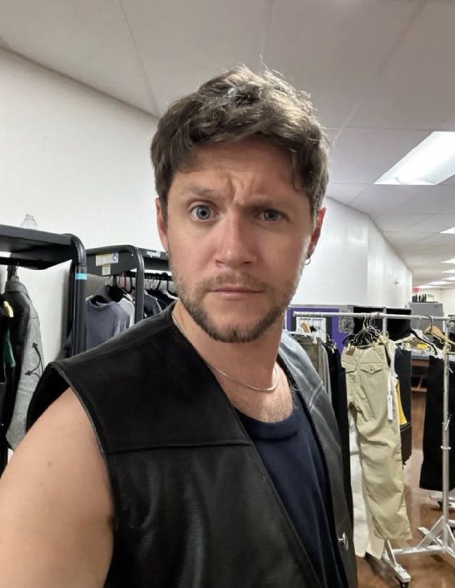 erica (@ericaarainee) on Twitter photo 