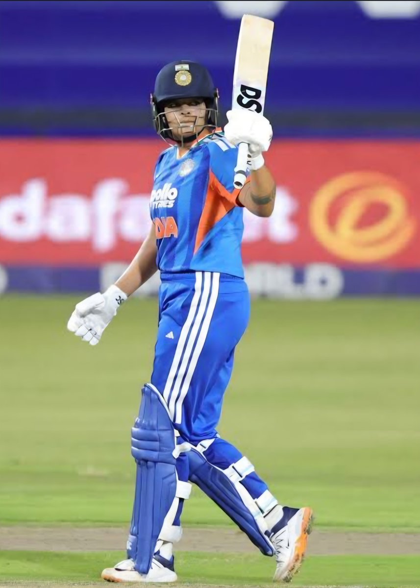 CricUniverse7's tweet image. Indian W finished their Innings on 192/5 after 20 Overs against South Africa 🇿🇦 W in the 3rd T20I. 

Captain Harmannpret Kaur top scorer of 66(38) runs

Shafali Verma also scored 64(46) runs

SA W lead 2 - 0 in the 5-match series 

#SAWvINDW #IPL2026 #LSGvRR