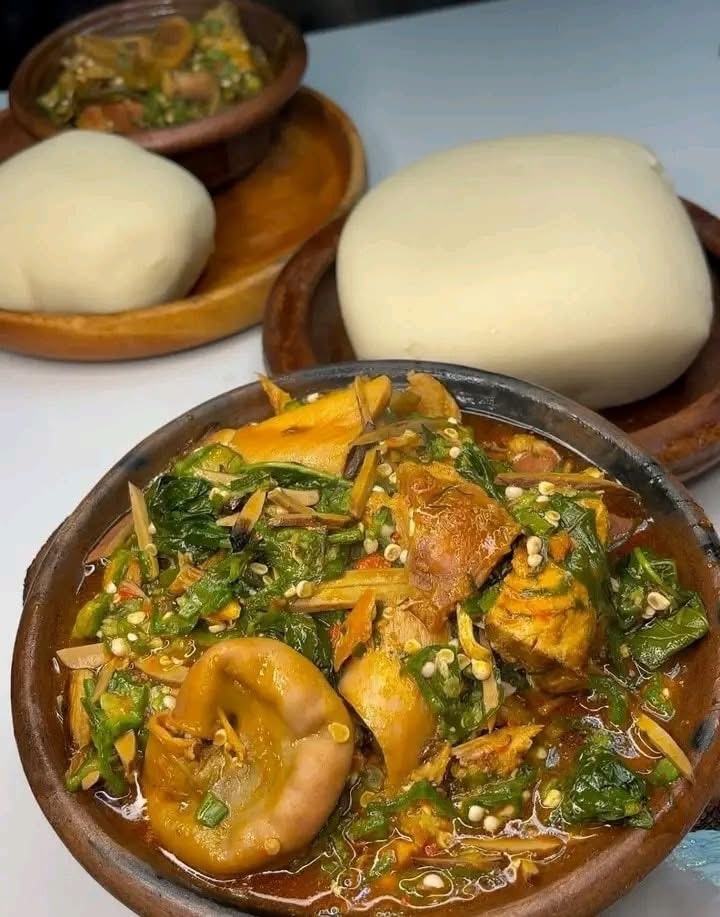 SimpleTiana tweet media