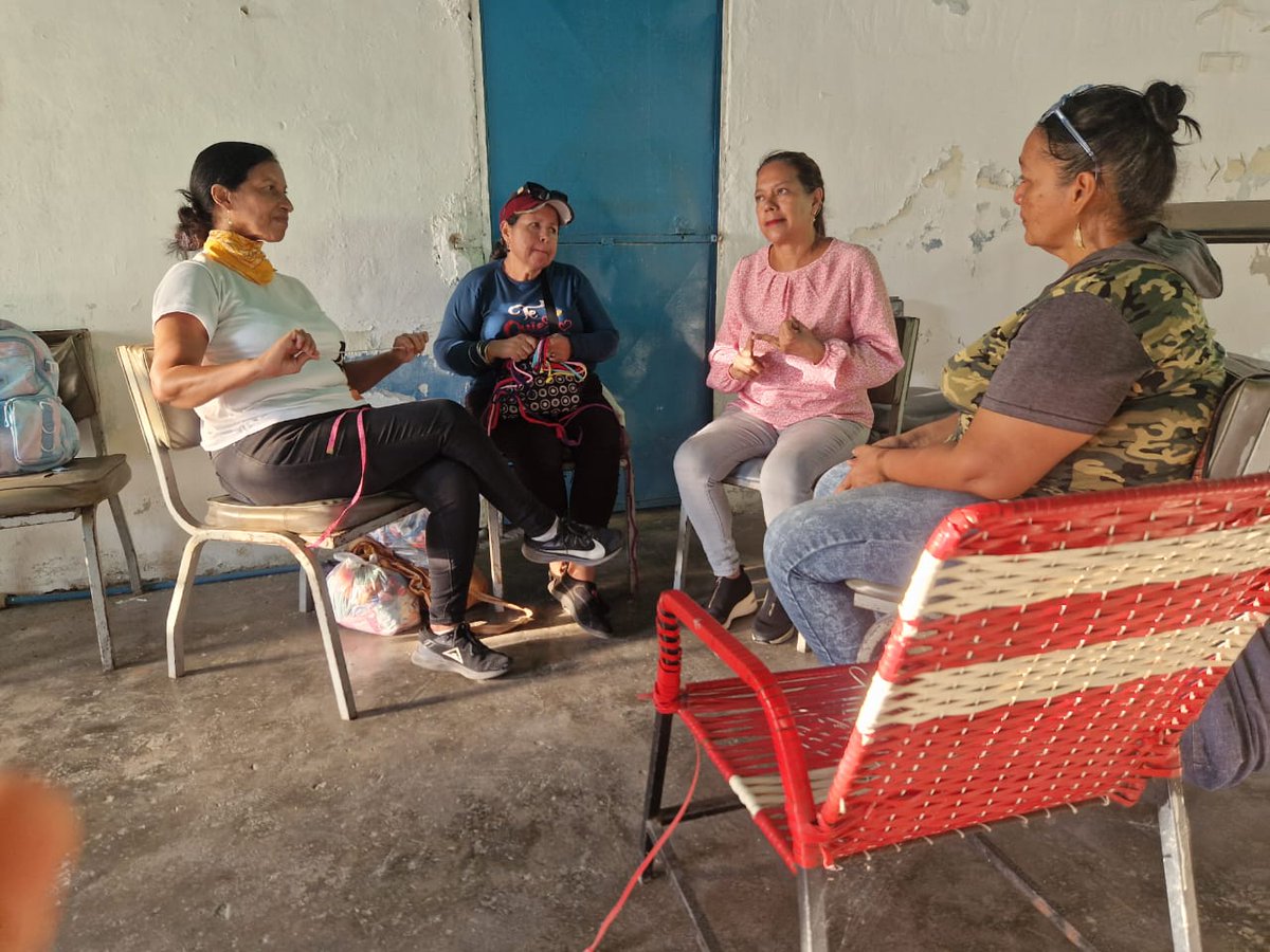 carabobo_samac's tweet photo. Fortaleciendo la estructura de #Samac en Diego Ibarra. Anunciamos nuevas incorporaciones:
✅ Yumery Núñez: Secretaría y Asesoría Jurídica.
✅ Ing. Yrelys Chavez: Asesoría Académica.
✅ Leidy Yepez: Sec. de Actas.
✅ Janosky González: Vocera Principal
#PlanDeActivismo https://t.co/uf9i0XNG03
