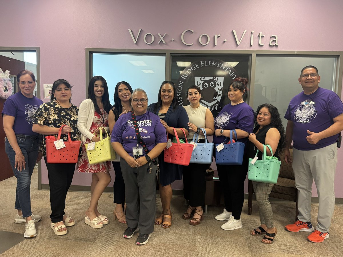 MRidge_ES's tweet image. Thank you to our OWLSOME MRE Administrative Assistants! Your dedication keeps our Mission running smoothly and supports our students, staff, &amp;amp; families every day! We appreciate you! 💜🦉🧡 #TeamSISD #GameOn #WEbeforeMEatMRE
