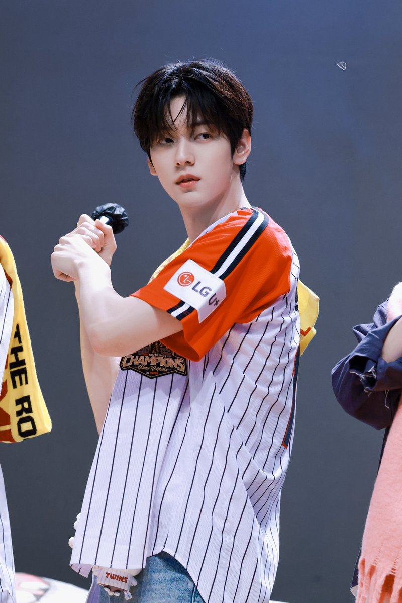 260420  
#수빈 #SOOBIN #スビン 
#투모로우바이투게더 #TOMORROW_X_TOGETHER