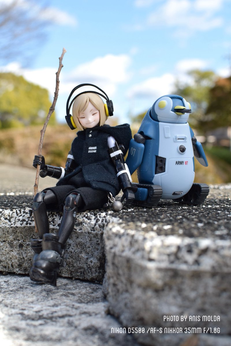 anis-molda tweet media