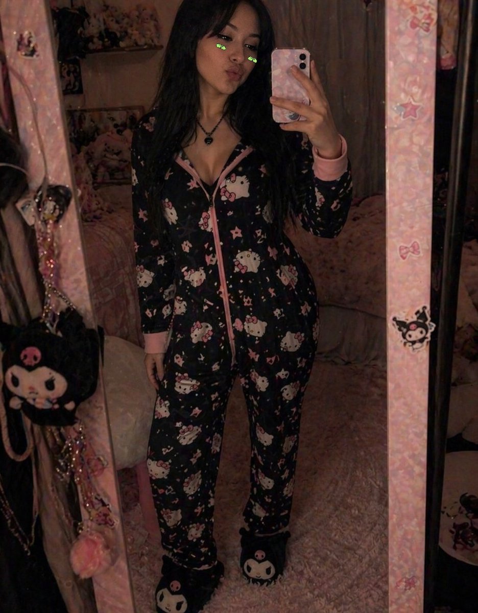 kit 𖤐 tweet media