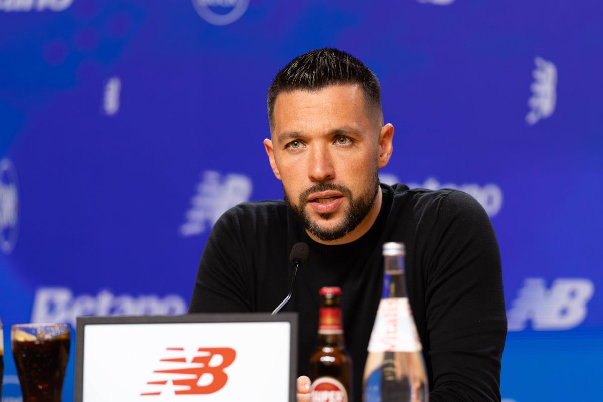 Farioli volta a dizer que hoje na meia-final deveriam ter estado AVS ou Santa Clara, e não o Sporting.