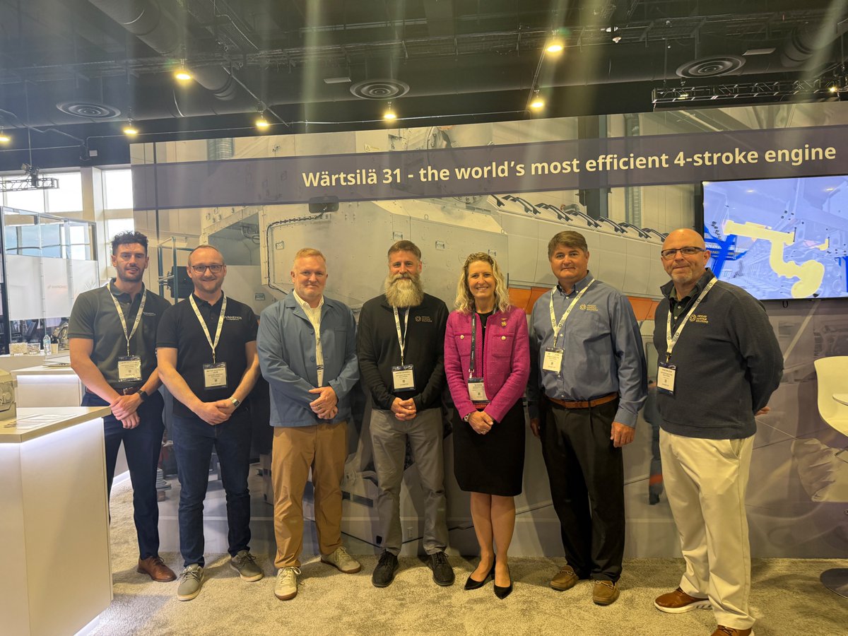 RepJenKiggans's tweet photo. This morning, I joined @RepRonnyJackson, @RobWittman, @RepJoeCourtney, and @DonaldNorcross for a Congressional Panel at this year’s Sea-Air-Space Expo! We discussed the future of maritime power and the technologies shaping our national defense. Maintaining our competitive edge means strengthening partnerships and supporting the men and women who keep our nation secure. Thank you to @SeaAirSpace for hosting this important conversation…!