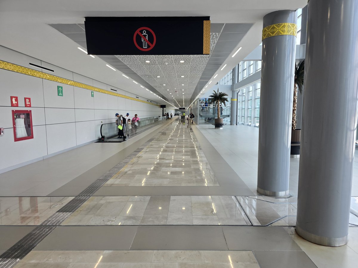 Autoboutique 1/4 de Milla tweet media