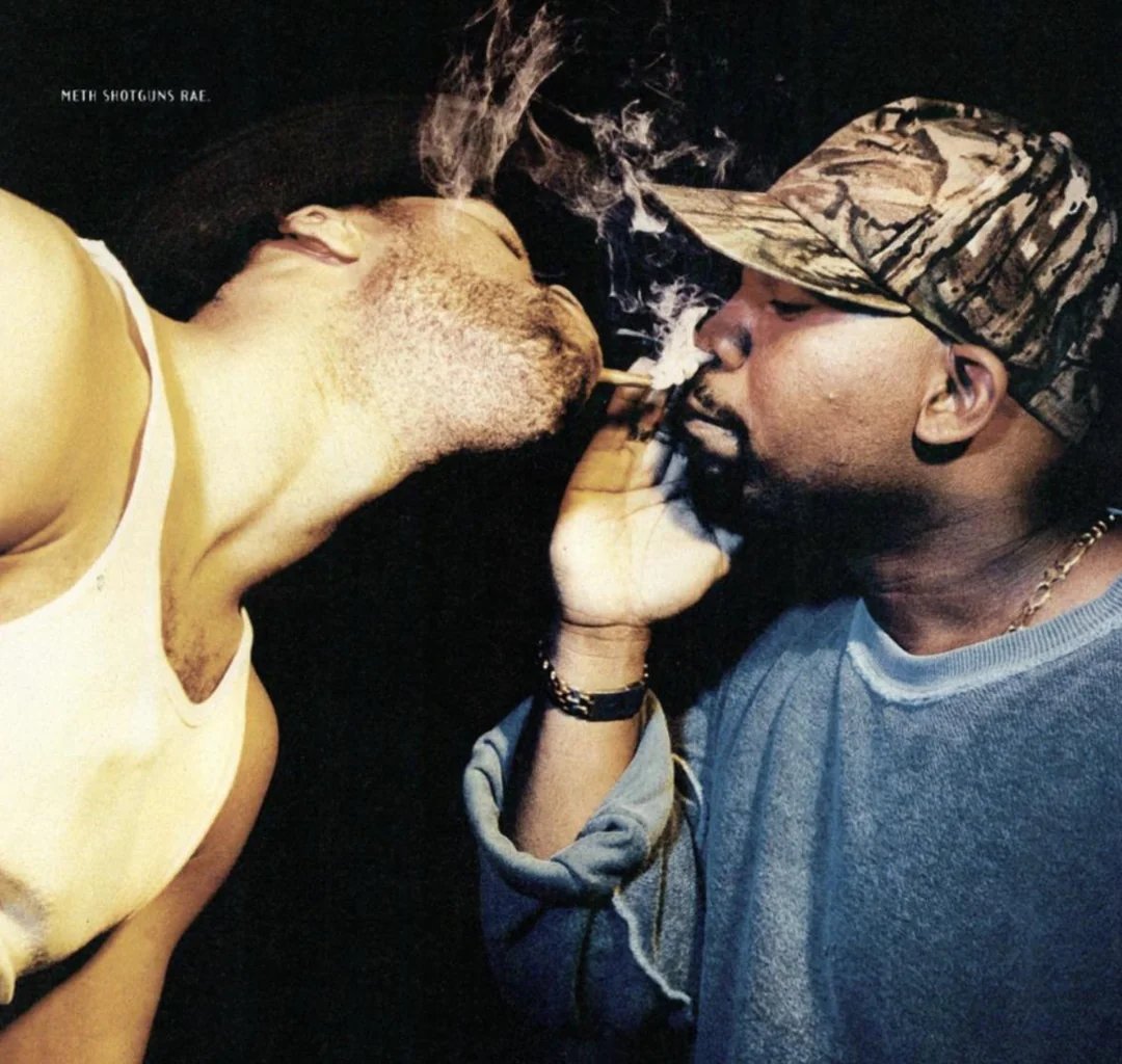 Hits Junkie tweet media