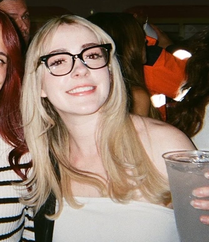 maya !!🌷 tweet media