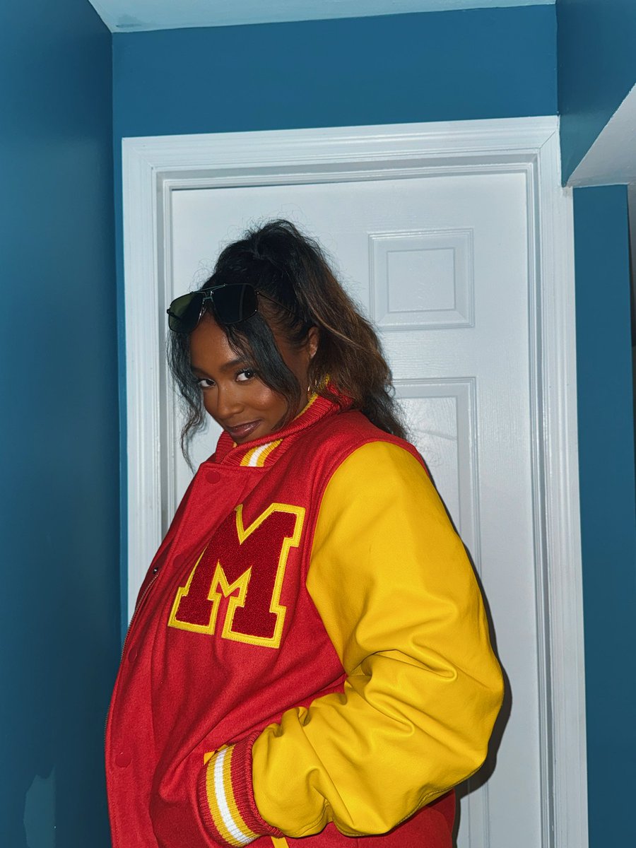 BLACK AMERICAN PRINCESS tweet media