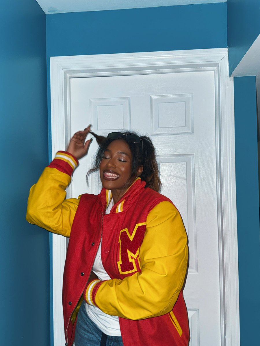 BLACK AMERICAN PRINCESS tweet media