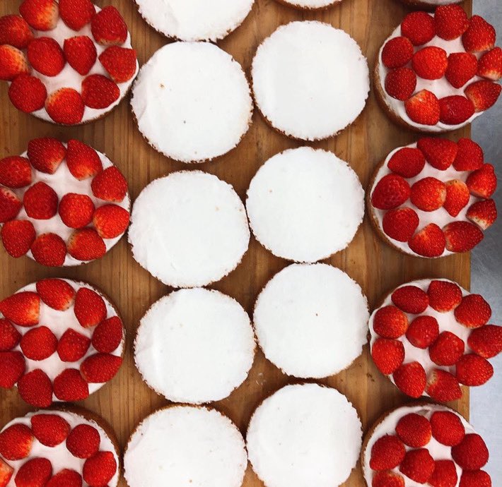 神田近江屋洋菓子店 🍰 tweet media