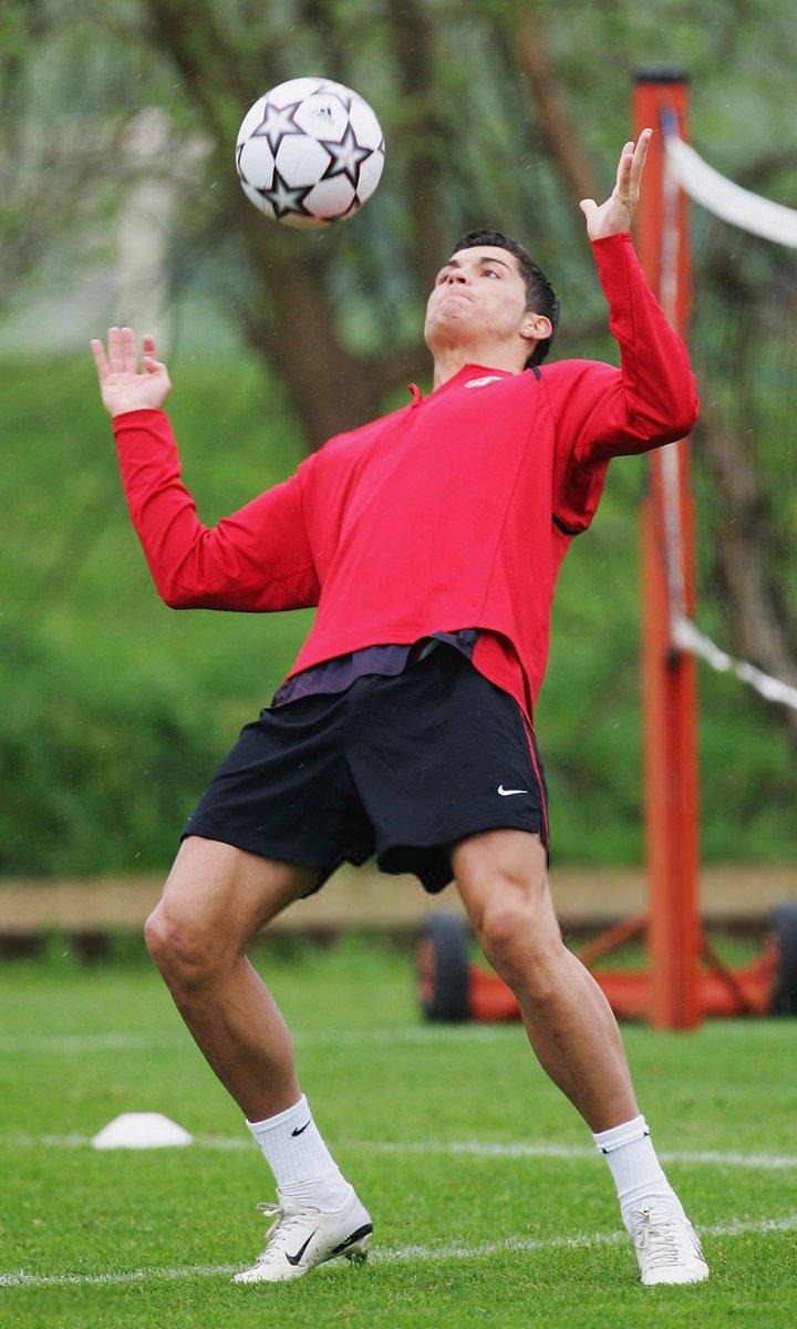 CR7HQ_'s tweet image. Manchester United
on April 23 2007
#CristianoRonaldo #ManchesterUnited