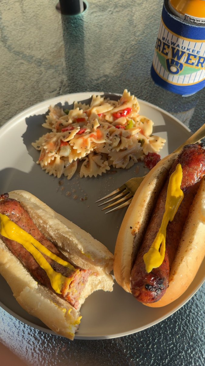 BUCKSIN6 tweet media