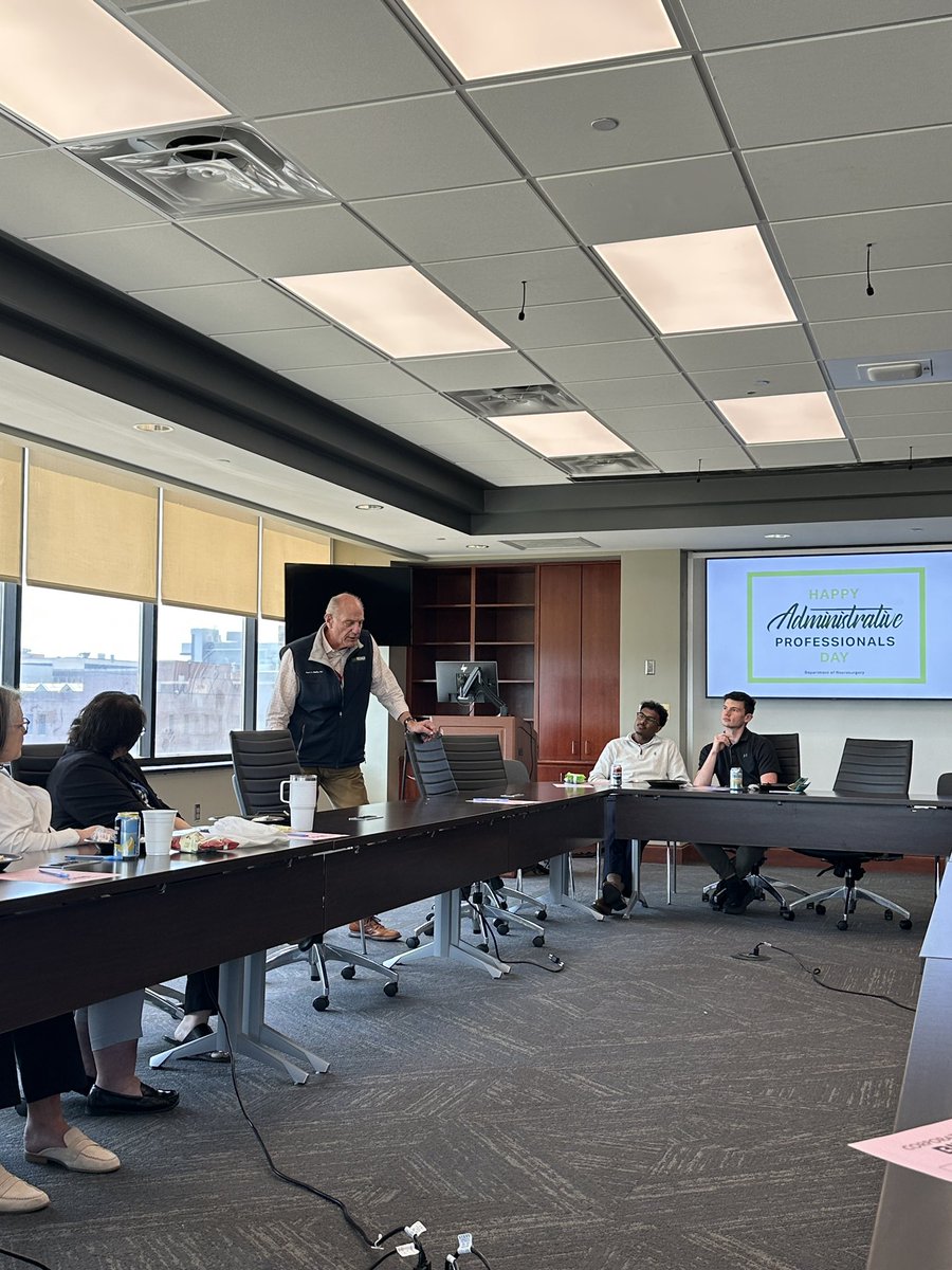 NeurosurgeryUab's tweet photo. We had a great day celebrating our team for Administrative Professionals Day today! https://t.co/03jLCZVWbk