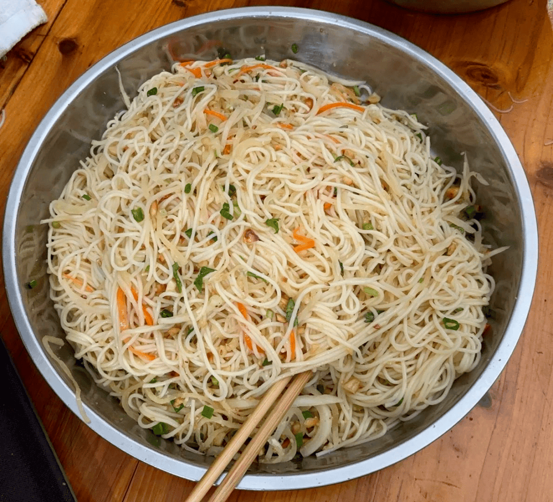 Antoinette tweet media