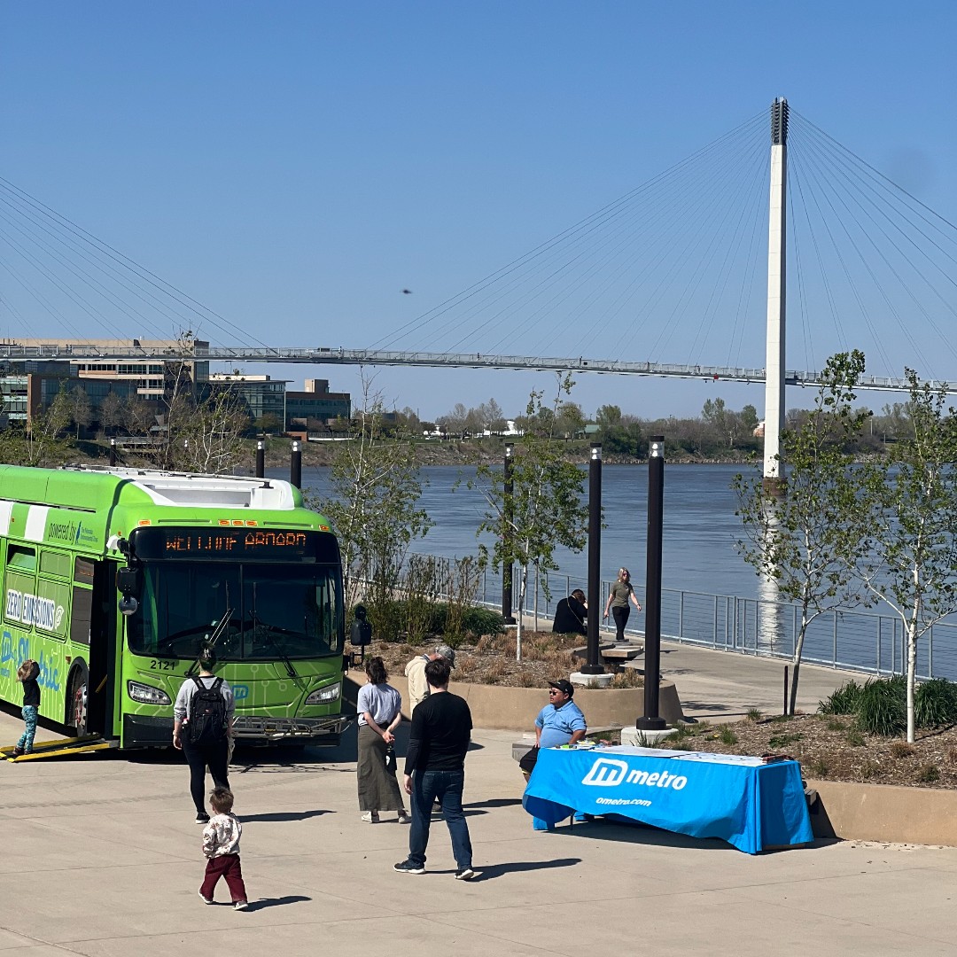 rideORBT's tweet photo. One of the best things you can do for the earth is take a trip without a car! 
Every little step helps. One bus ride. One bike trip. One stroll to the store.
Check out one of our electric buses @earthdayomaha in Elmwood Park on Saturday or Earth Day @omahariverfront Sunday https://t.co/J1JFUfTk32