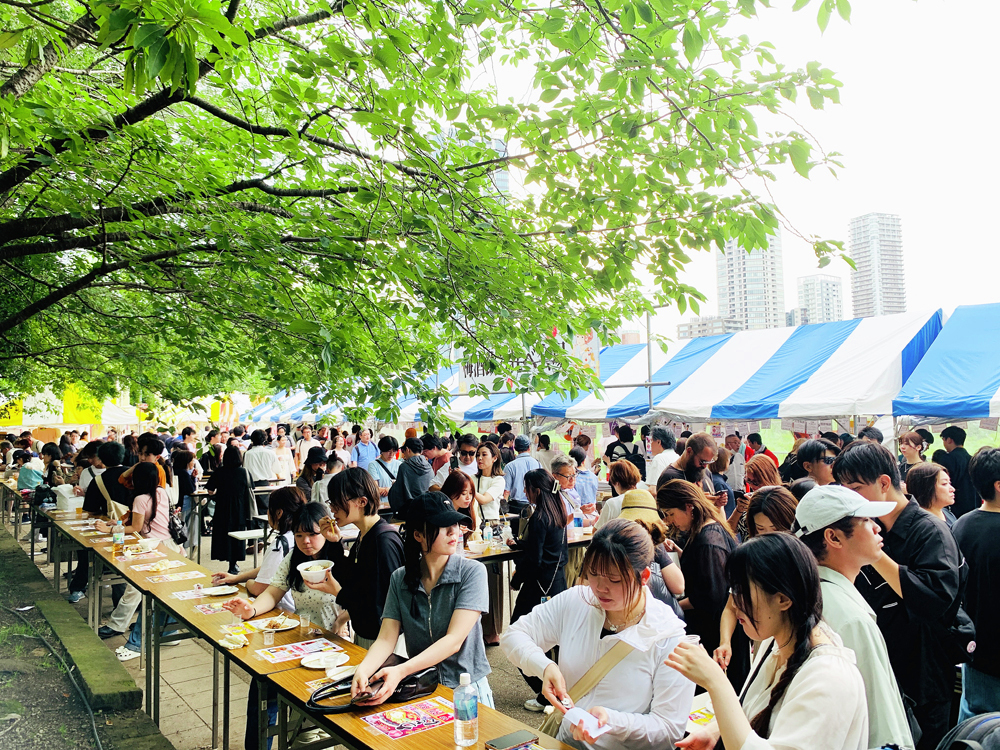 レッツエンジョイ東京 tweet media