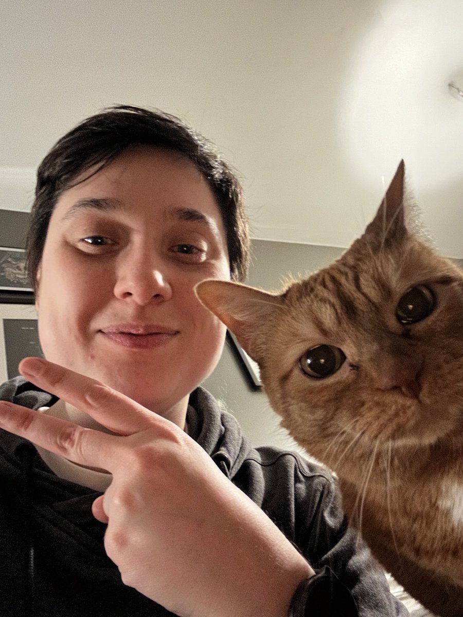 _Carmen666's tweet image. Happy lesbian visibility week yayyyy #hashtag