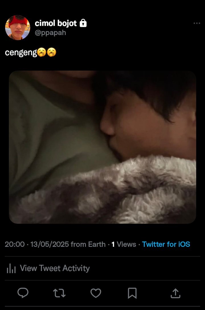 yuelinada11107's tweet photo. #hyeonkeon a one tweet au

; khailo isengin kulkas pribadinya https://t.co/wxjOhJHphr