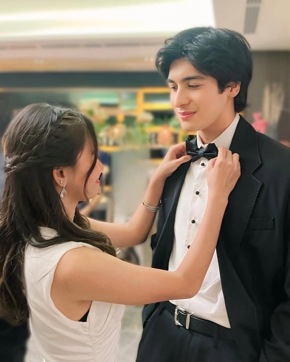 aafora143's tweet photo. Good Morning
Mag stay hanggang kaya💙🧡
#ashdres https://t.co/A24NvRuy36