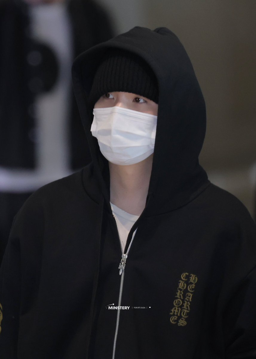 민스터리💫 tweet media