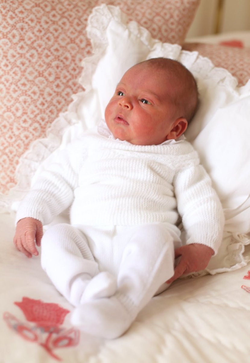 lovefamilywales's tweet image. It's past midnight in the UK so.. HAPPY BIRTHDAY PRINCE LOUIS ARTHUR CHARLES 🥳🥳🥳 little Louis is such an incredible, fun, loving boy since the very beginning and it's absolutely wonderful to see him growing up before our eyes (literally!)! I wish him all the best, (1/2)
