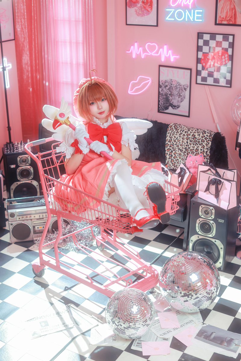 しおか tweet media