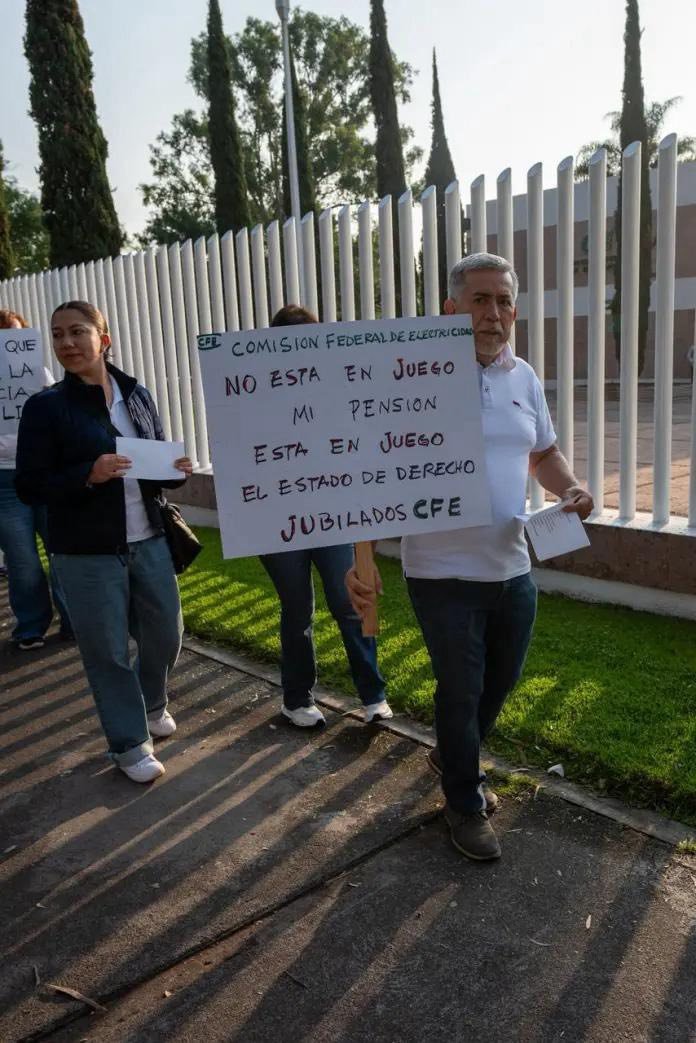 DRA. MERCEDES PAVON "SUPERMUELITA FIFÍ" tweet media