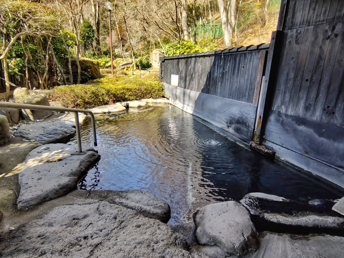 あずねぇ tweet media