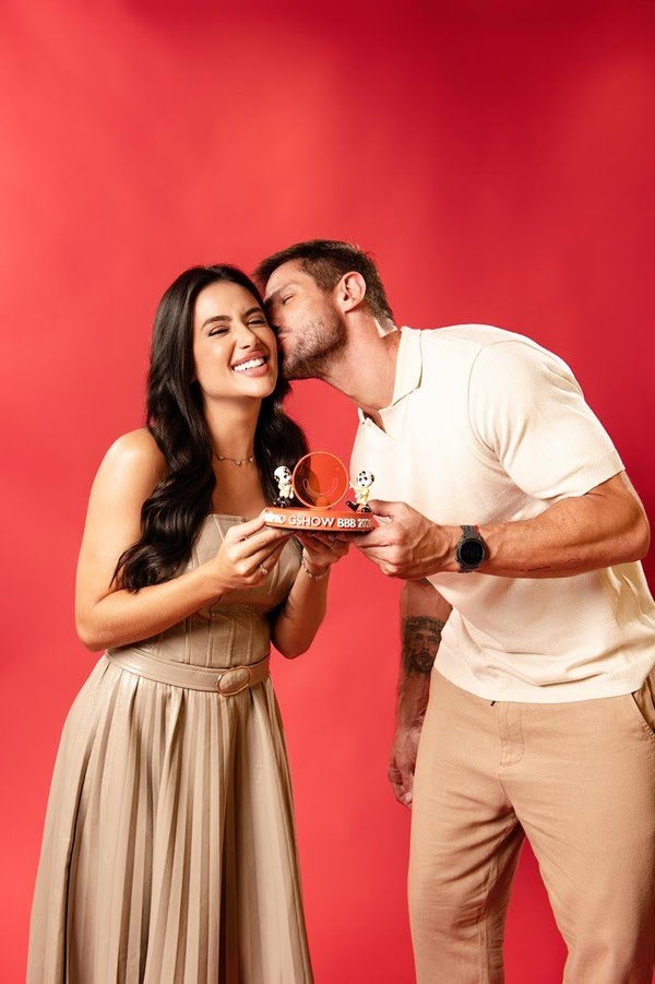 JONAS E JORDANA ENTREGANDO A FOTO MAIS LINDA DA NOITE. sem discussão, só verdade