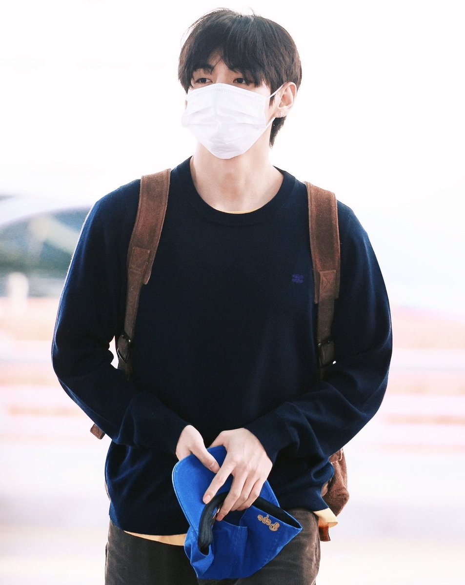 𝐊𝐈𝐌태형 tweet media