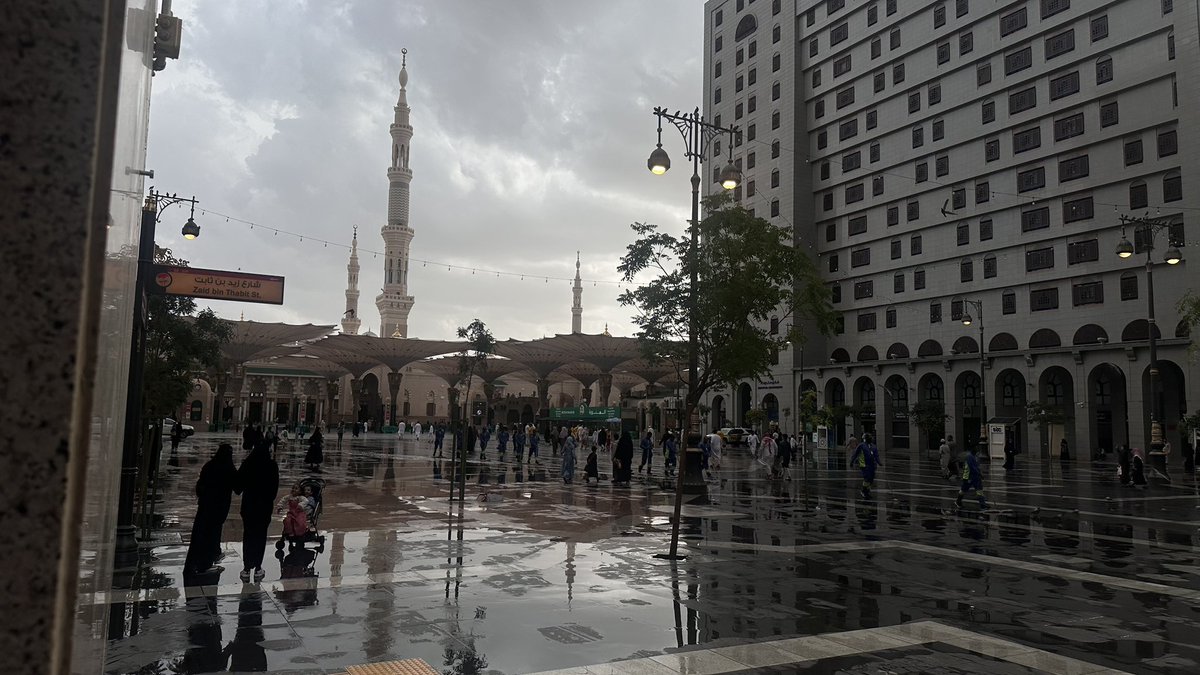 112mn0's tweet photo. ردت روح مو مطر وبس 
💙🌧️🫧 https://t.co/HdzxlF0xWn