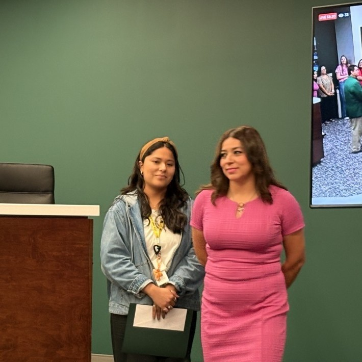 swisd_hcsa's tweet photo. Congratulations to Mrs. Ramirez for receiving the Emerging Educator Award!

#SWISDHEROS #RootedHiddenCove #RootedSWISD https://t.co/iBebfupGQx