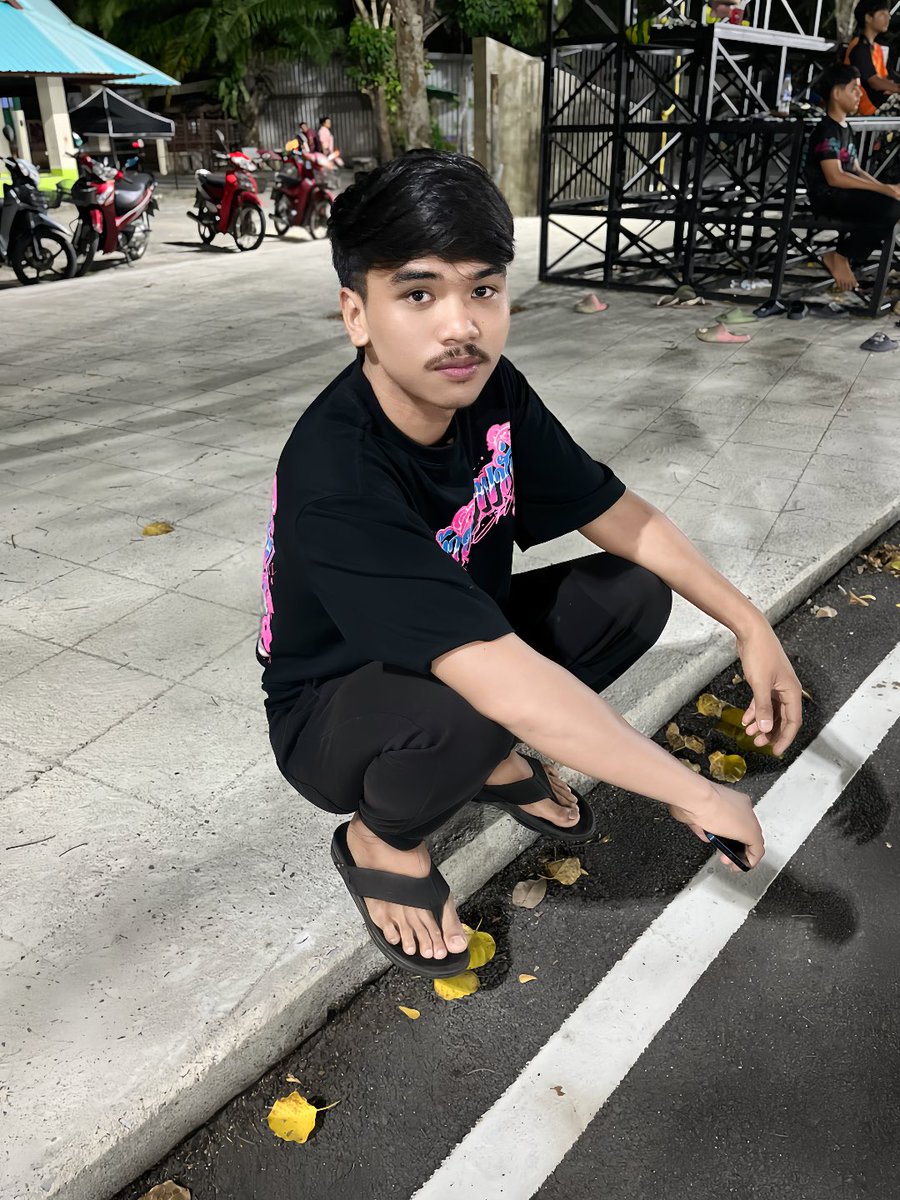 อาหวัง tweet media