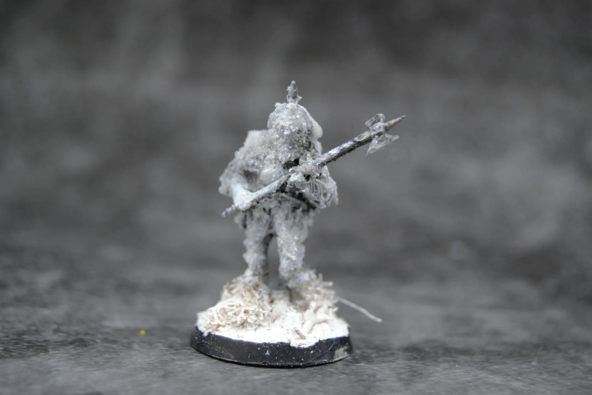 AlexeiVella's tweet image. A while ago, I had an idea. It was inspired by
@turnipmax-Turnip28.  I called this project VIRCON. 
A fellow hobbyist created some test miniatures based on an idea; they are now a little dated, and he said he could make something better now. Therustedbrush on Instagram.