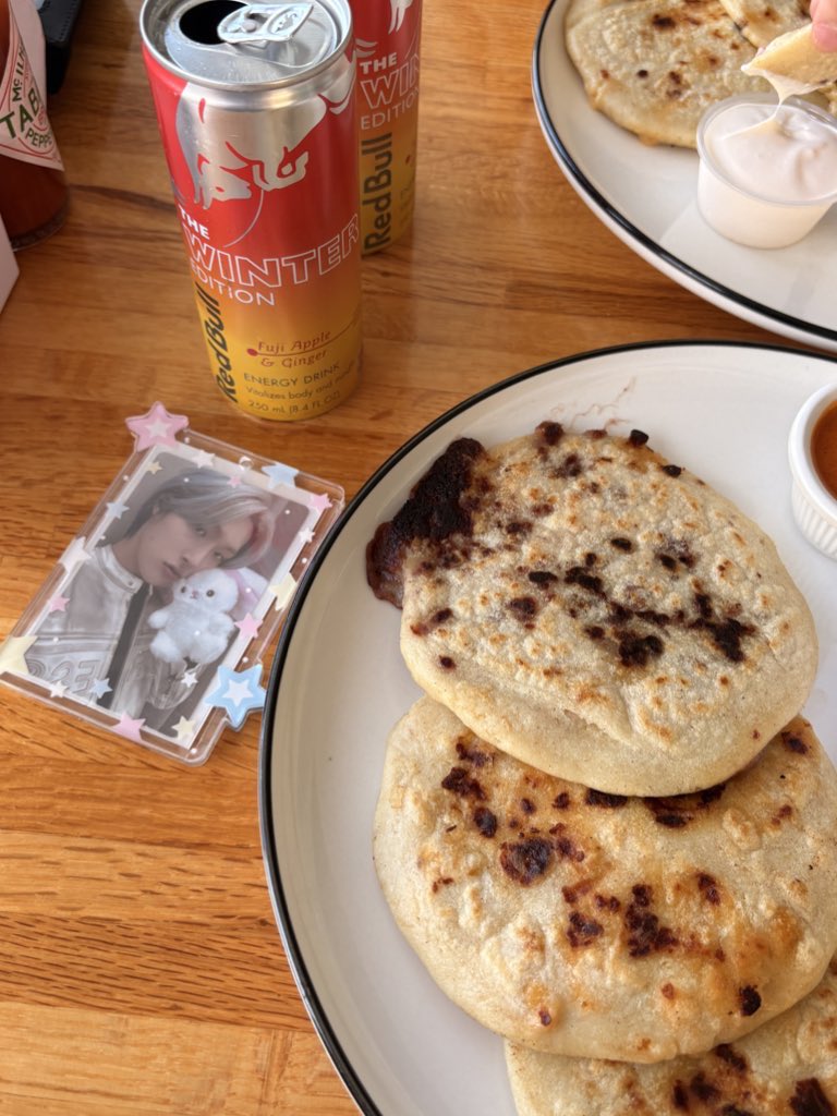 ays ⋆˚꩜｡ tweet media