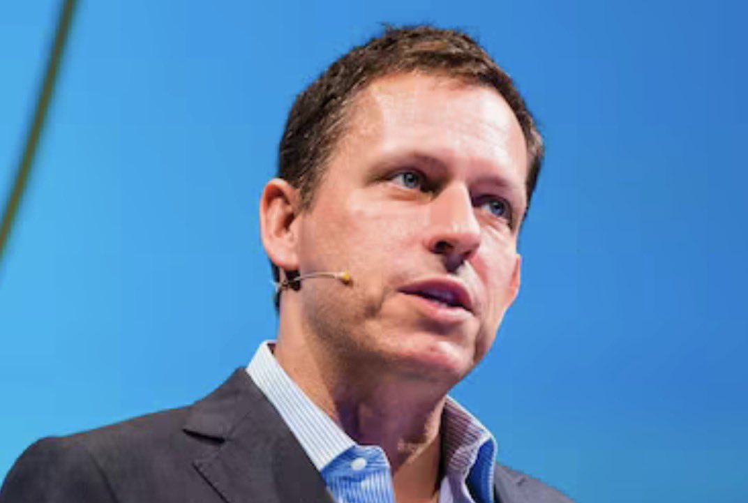 La Estratega tweet media