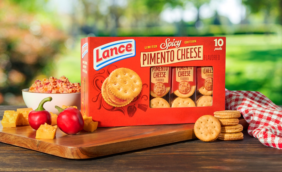 SFWB's tweet image. Lance has announced its newest LTO flavor: Spicy Pimento Cheese. Inspired by a twist on a Southern favorite, the #snack includes creamy cheddar filling blended with the tangy, mild heat of pimento pepper flavor, sandwiched between two Toasty crackers brnw.ch/21x1Qc8