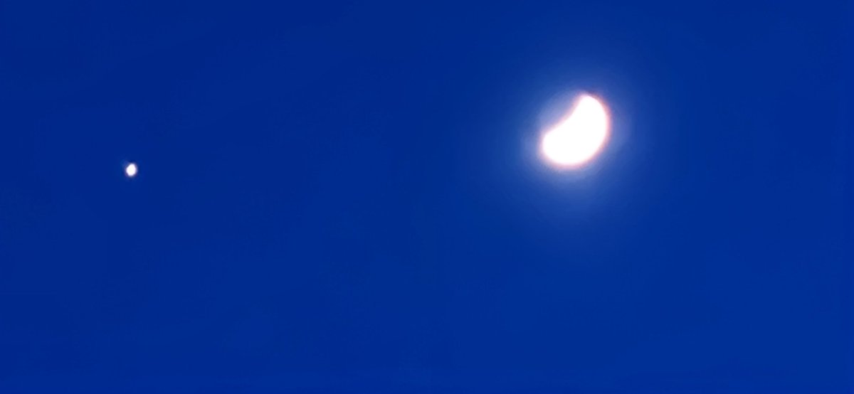 LucaFilippini88's tweet photo. Luna e Giove, spettacolo!! https://t.co/lbg7ubIqYP