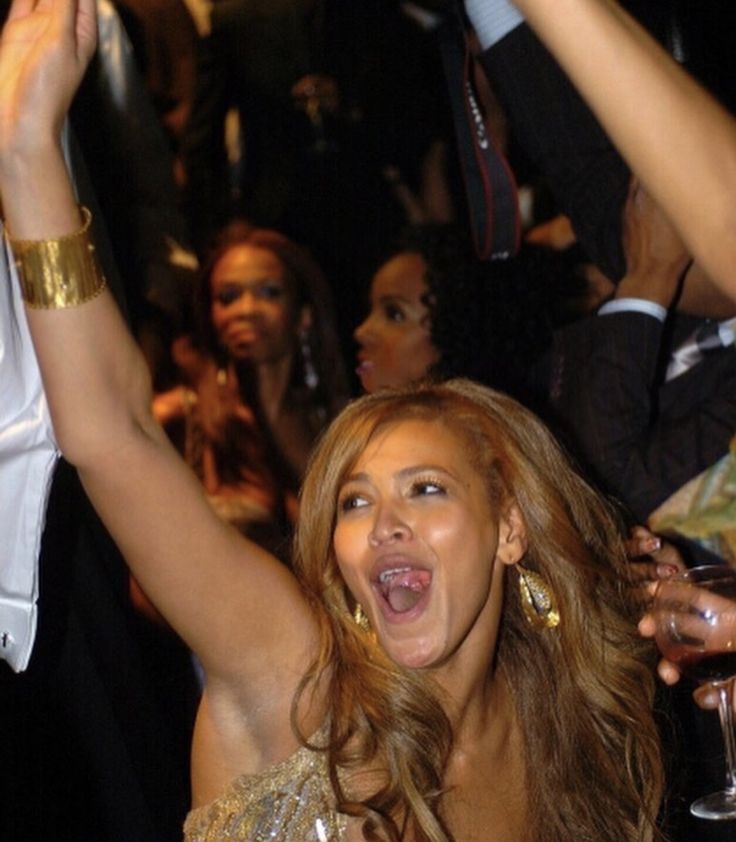 faith ♡‧₊˚ ꕤ tweet media