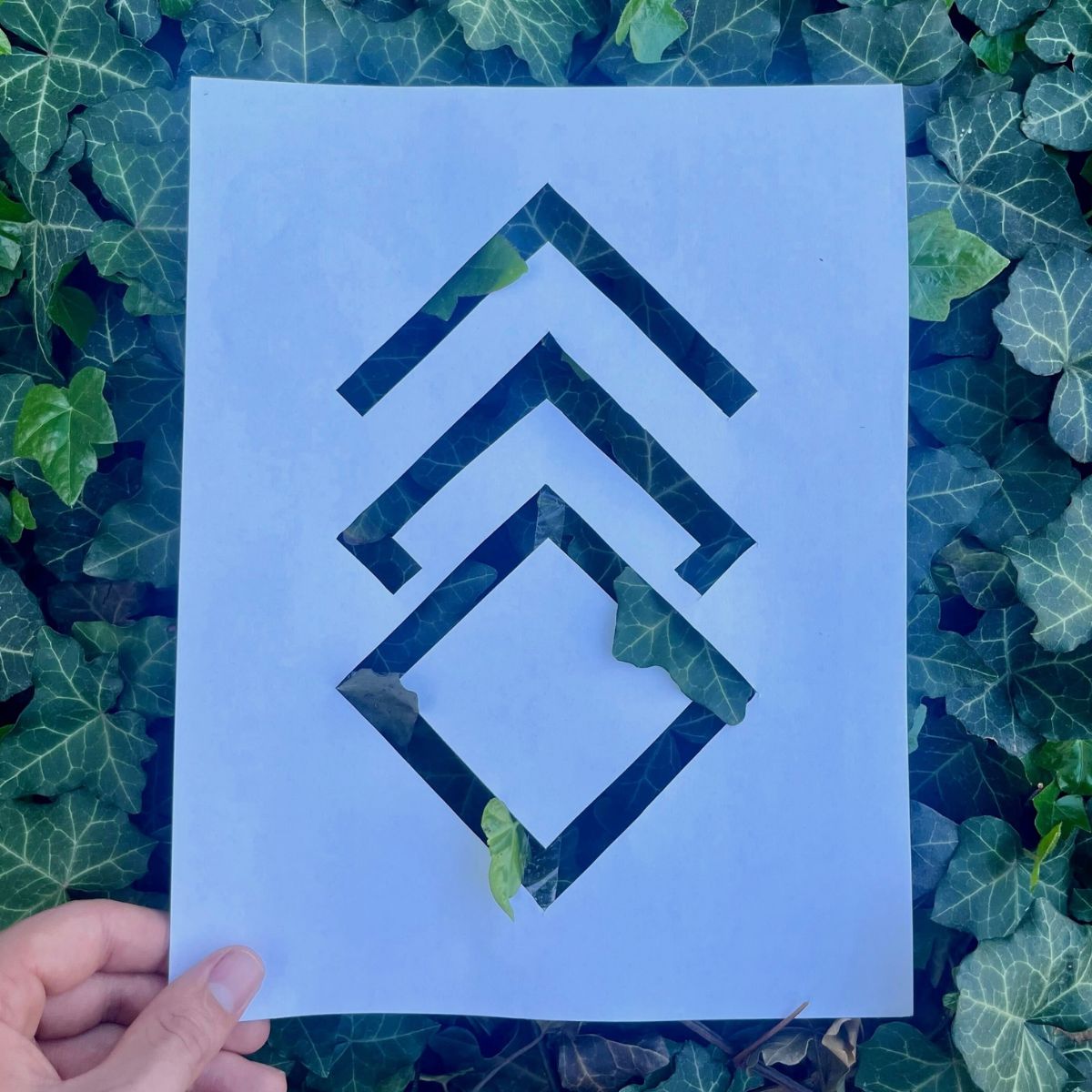FiveNinesTech's tweet photo. 🌍 Happy Earth Day!  

Let’s focus on sustainable practices and reducing our footprint. Together, we can rise together for a greener future! 💚

#HappyEarthDay #SustainableInnovation #ProtectOurPlanet https://t.co/3kZtiJi3kv