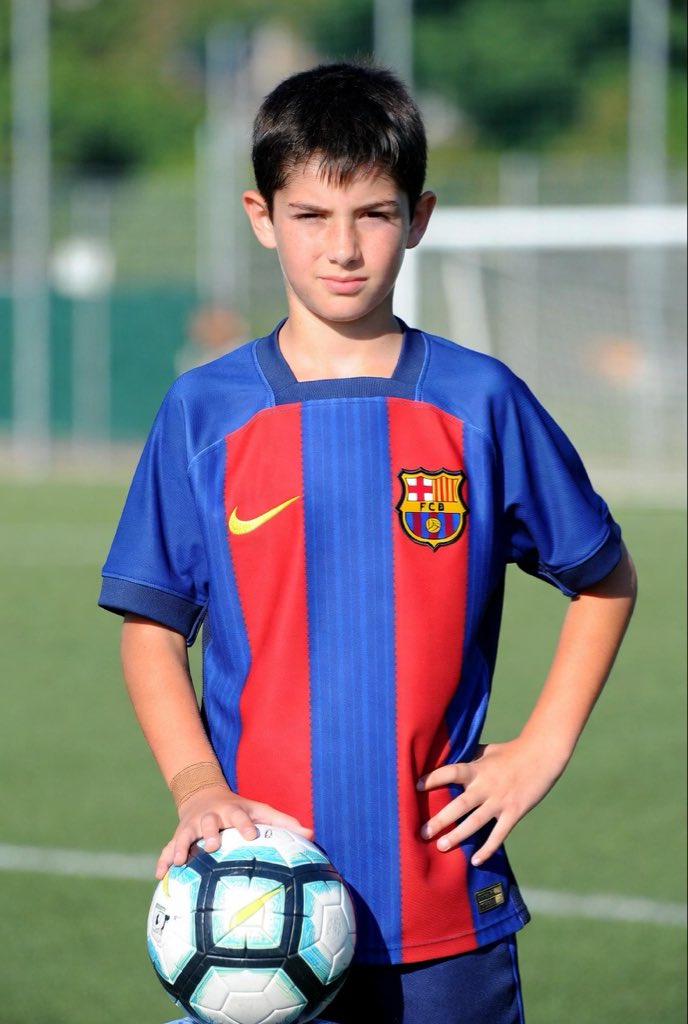 VicBenSil tweet media