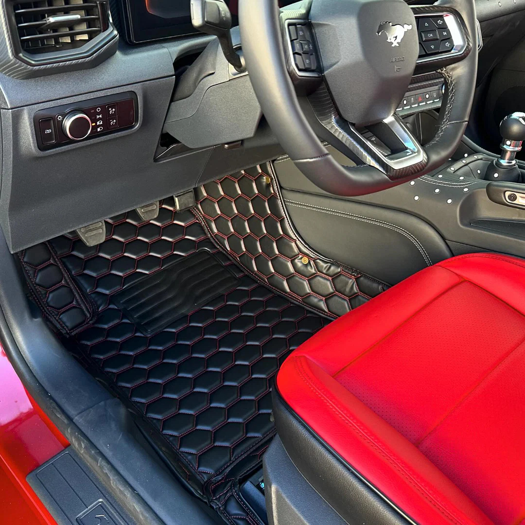 KustomInterior's tweet image. Made to stand out and built to be driven hard 💯 @fiveh0e

#kustom_interior #FordMustang #MustangLife #CarCulture #CustomSeatCovers