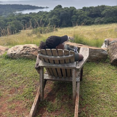 NAKIMULI 🌻💐 tweet media