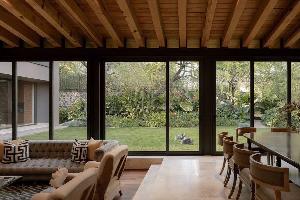 AmazingArchi's tweet image. Casa Trigo, Querétaro, Mexico by Heliana Arquitectura
Read more: amazingarchitecture.com/houses/casa-tr…
Photography: Ariadna Polo

#architecture #house #fashion #decor #diy #homedecor #amazingarchitecture #interiordesign #contemporaryhome #modern #residence #designer