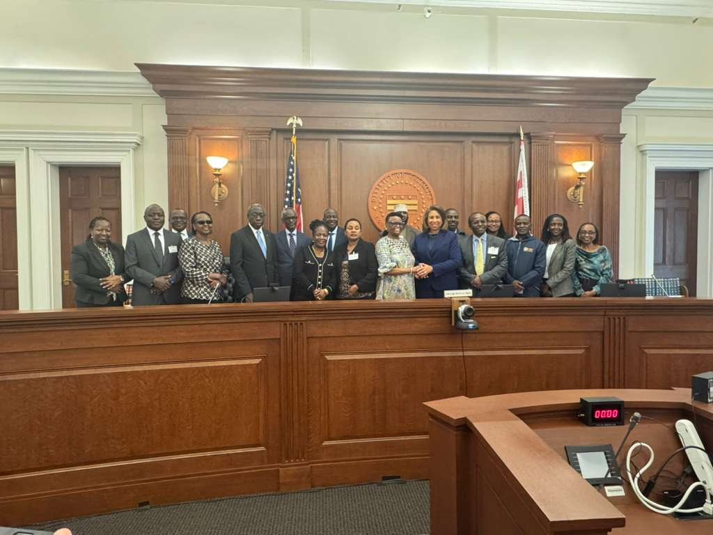 StateCourts's tweet image. Last week, we hosted a high-level judicial delegation from Kenya. Senior court leaders, including Hon. Chief Justice Martha Koome, joined sessions on case management, data, technology, and AI—plus peer exchanges with U.S. judges.

Global learning. Shared solutions.
#NCSC #Courts
