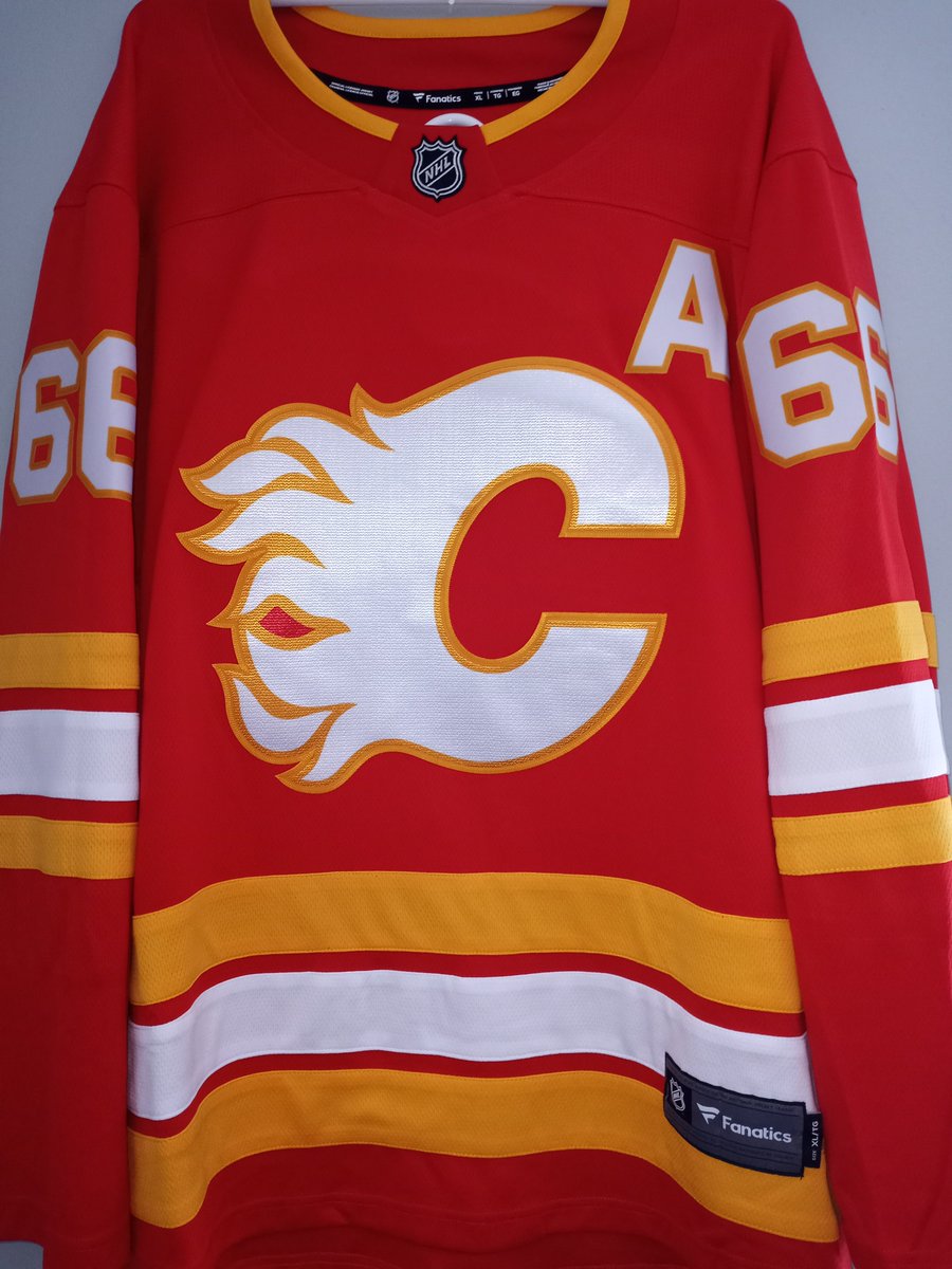 2BCProductions's tweet photo. Br80 Meurs will now live forever
#calgaryflames #superbman #2bc https://t.co/04hUmvwY5E