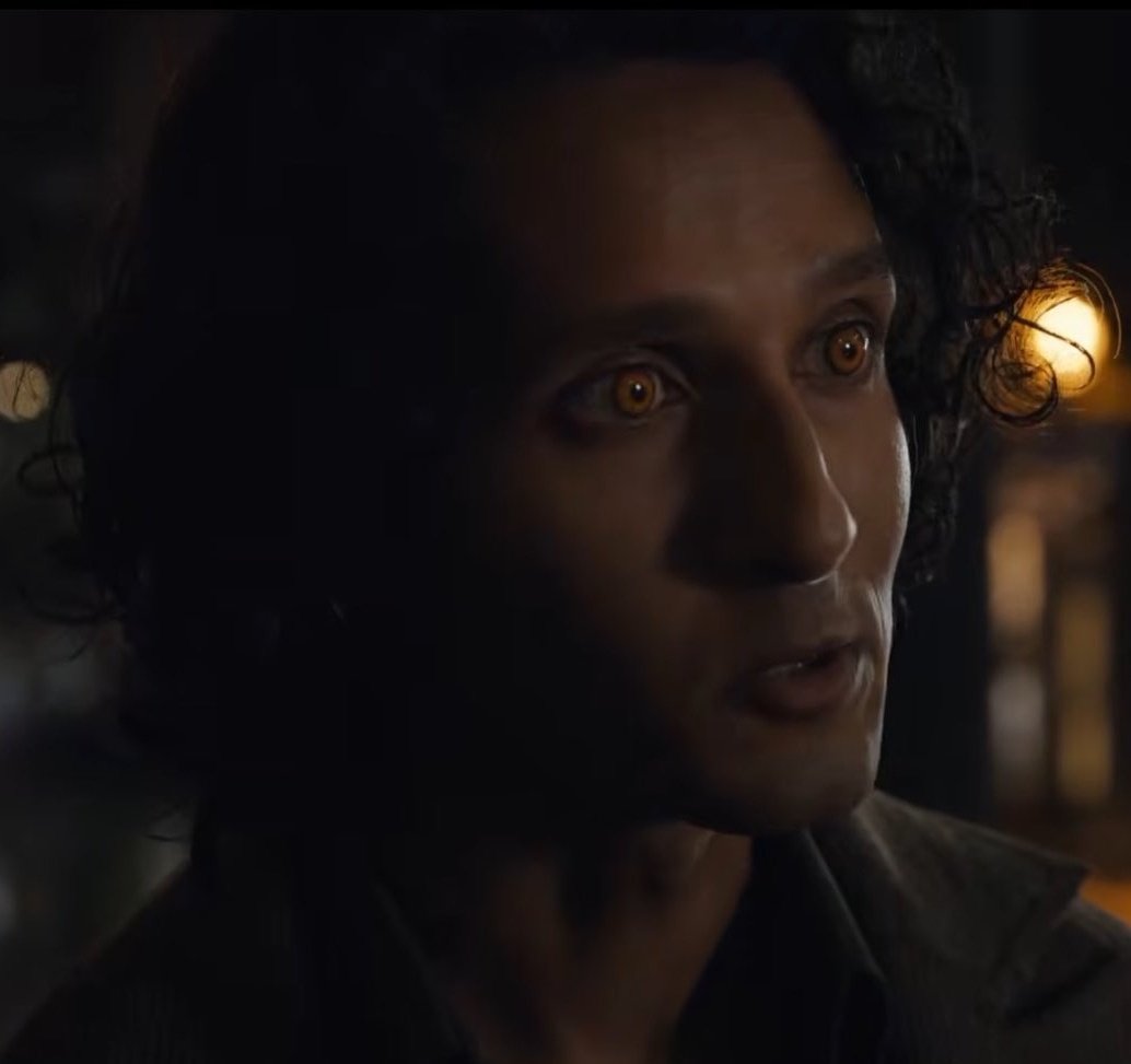 Armand_yearner's tweet photo. The most beautiful vampire in the universe. https://t.co/0AzDJcixFa