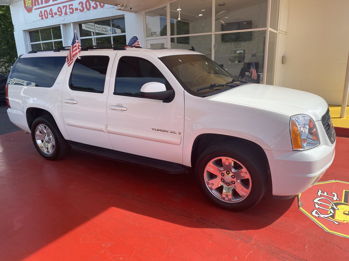 Ride_Today_LLC's tweet photo. 2008 GMC Yukon XL SLE
5.3L Engine, RWD
More info in bio! https://t.co/GWkOwJaxEo